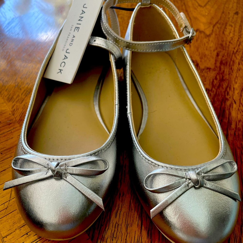 New! Janie and Jack Silver Ballet shoes with a bow.  Size 2